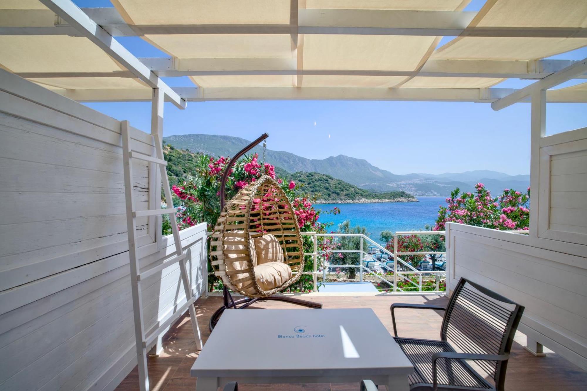 Blanca Beach Hotel 카스 외부 사진