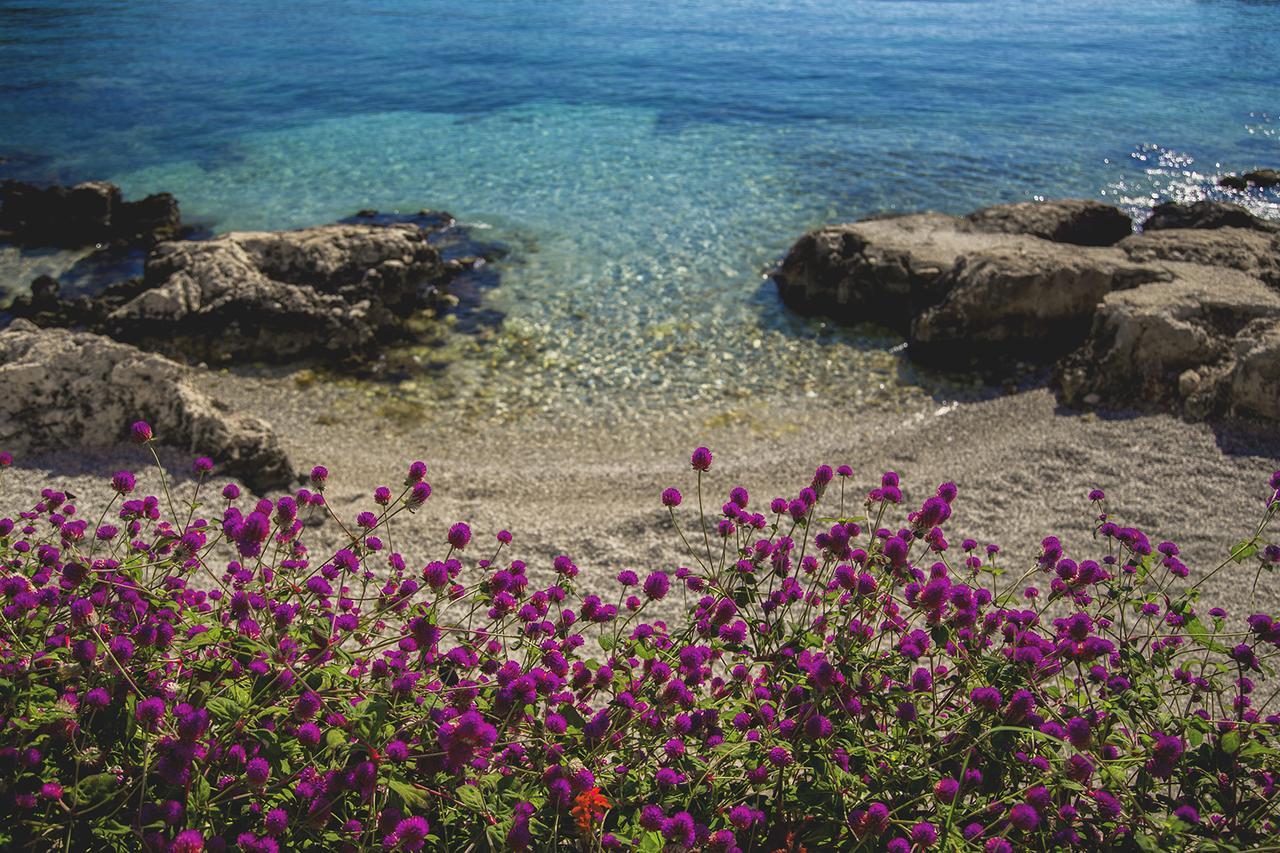 Blanca Beach Hotel 카스 외부 사진